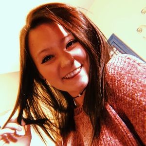 Meet your Posher, Savannah